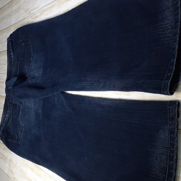 American Rag Cie Premium Straight Leg Factory Faded Blue Jeans Size 11 Short - Picture 11 of 16